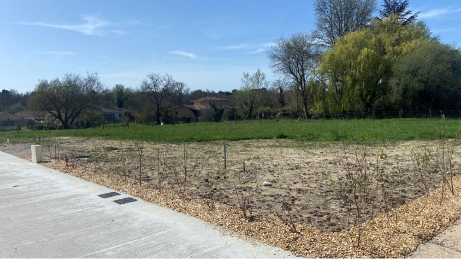Terrain constructible de 515m2 à Arsac/ image 1