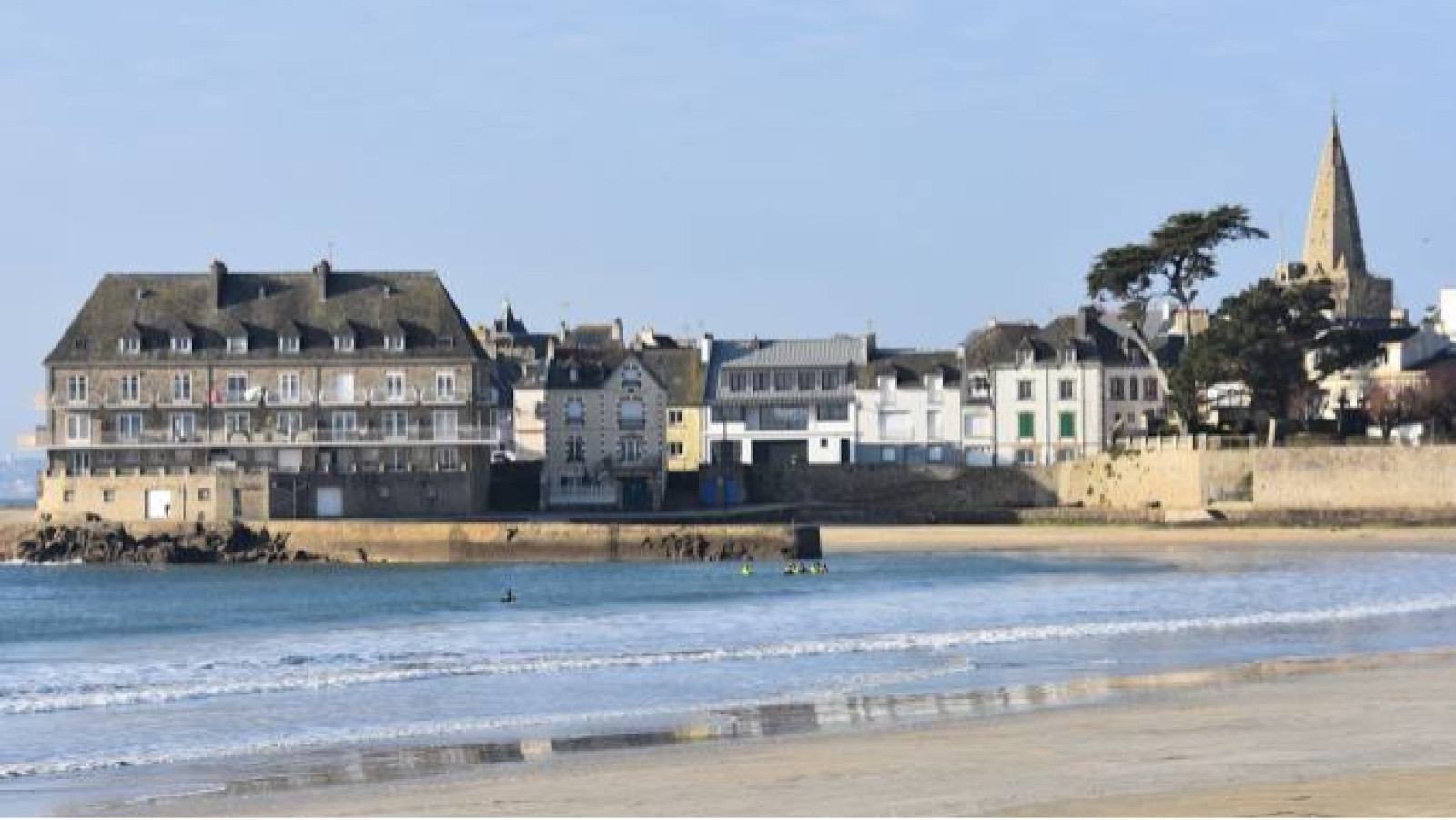 Terrain constructible de 400m2 à Larmor-Plage/ image 1