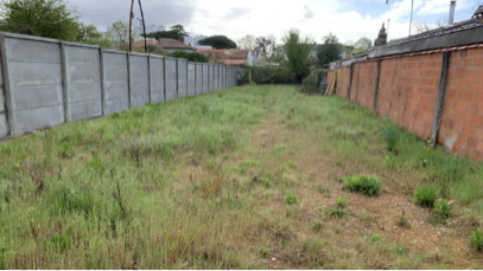 Terrain constructible de 382m2 à Bordeaux/ image 1