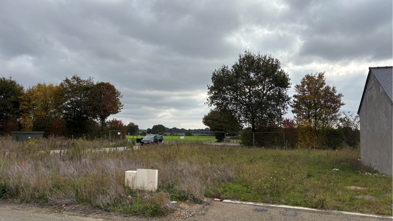 Terrain constructible de 479m2 à Saint-Sauveur-des-Landes/ image 1