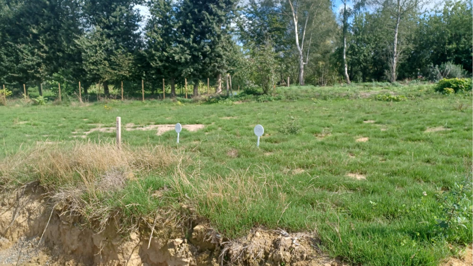 Terrain constructible de 339m2 à Saint-Aubin-des-Landes/ image 1