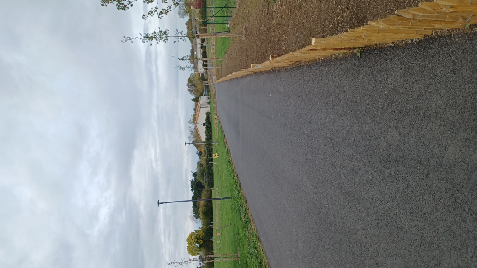 Terrain constructible de 500m2 à Loretz-d'Argenton/ image 1
