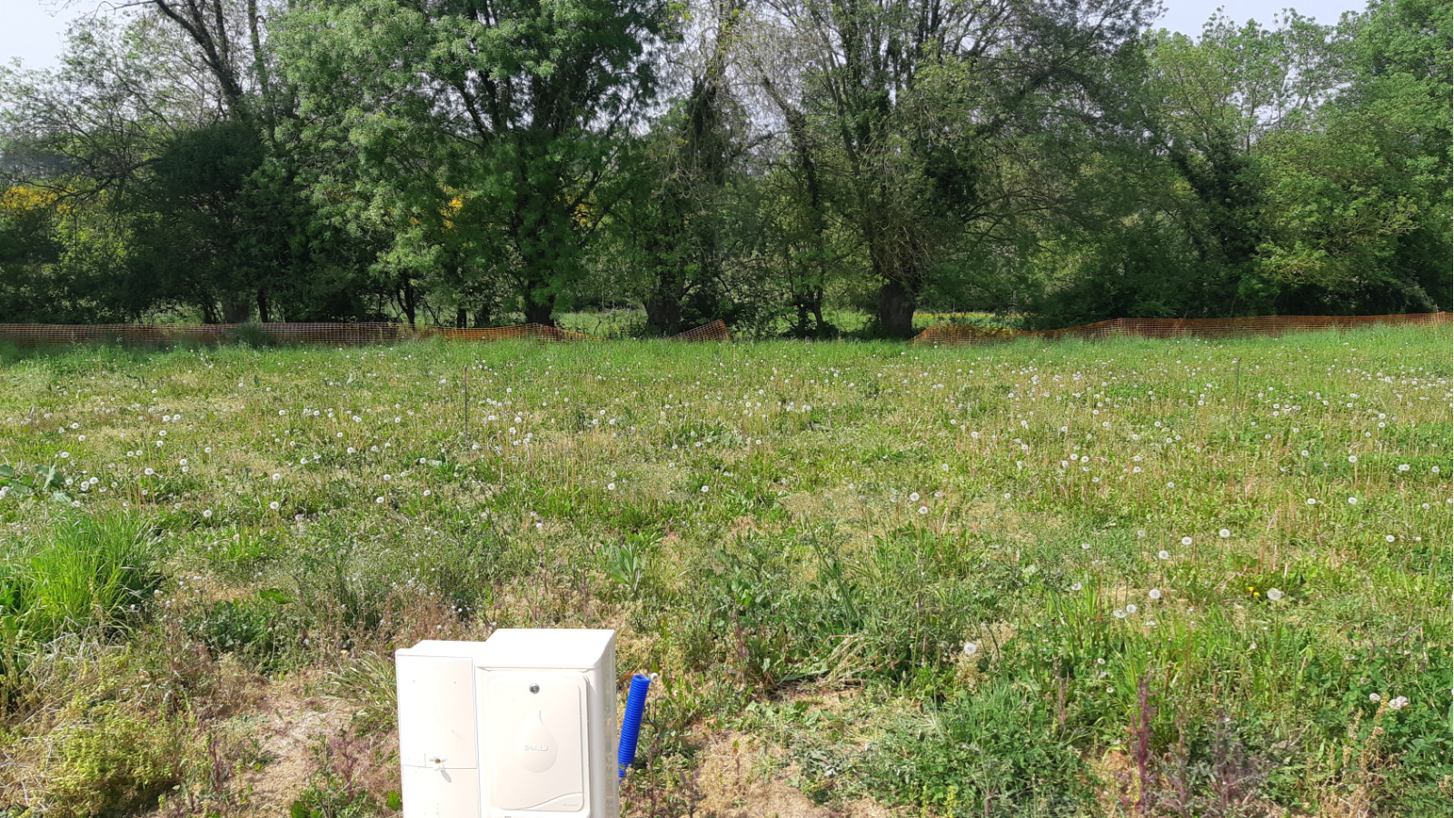 Terrain constructible de 350m2 à Andouillé-Neuville/ image 1