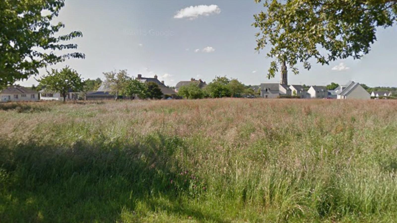 Terrain constructible de 339m2 à Saint-Aubin-des-Landes/ image 1