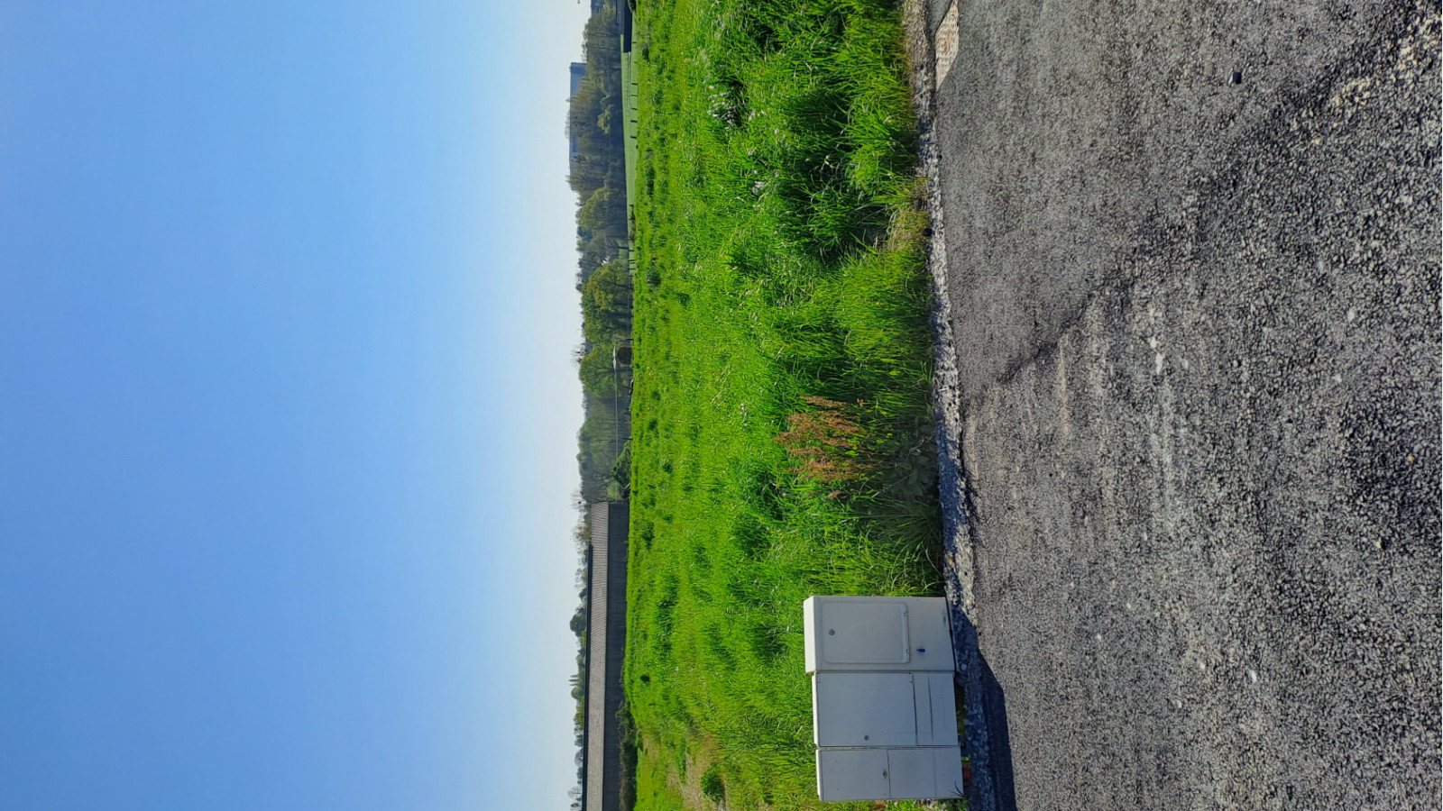 Terrain constructible de 484m2 à Montauban-de-Bretagne/ image 1