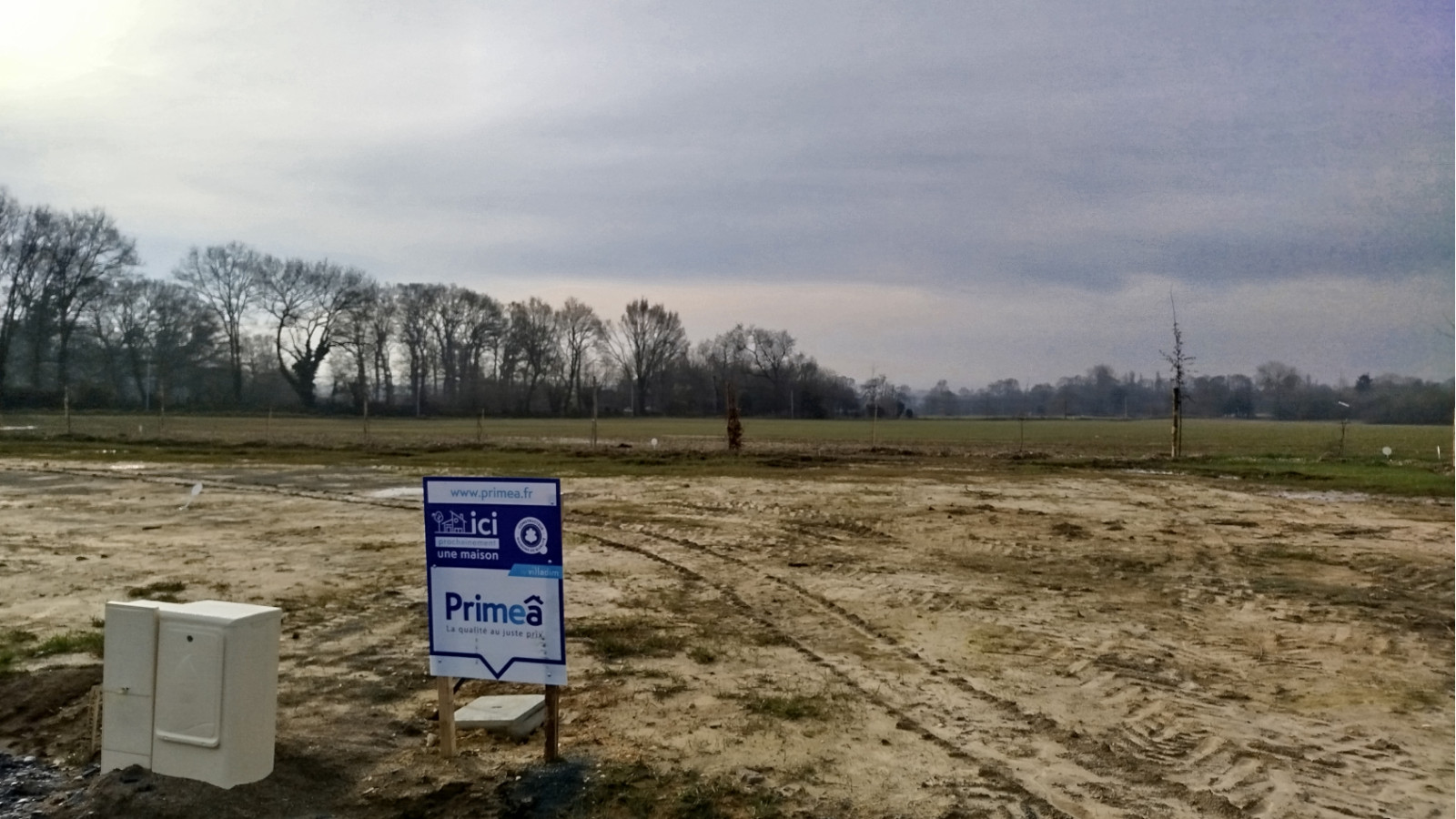 Terrain constructible de 238m2 à Bain-de-Bretagne/ image 1