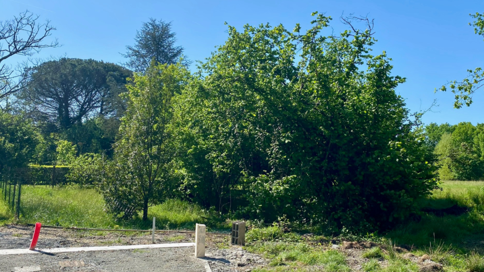 Terrain constructible de 742m2 à Camblanes-et-Meynac/ image 1