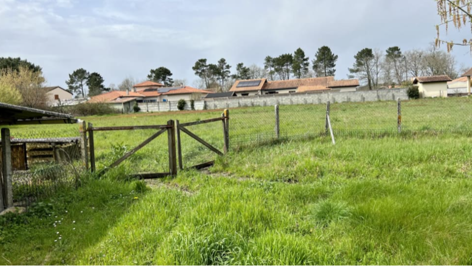 Terrain constructible de 400m2 à Belin-Béliet/ image 1