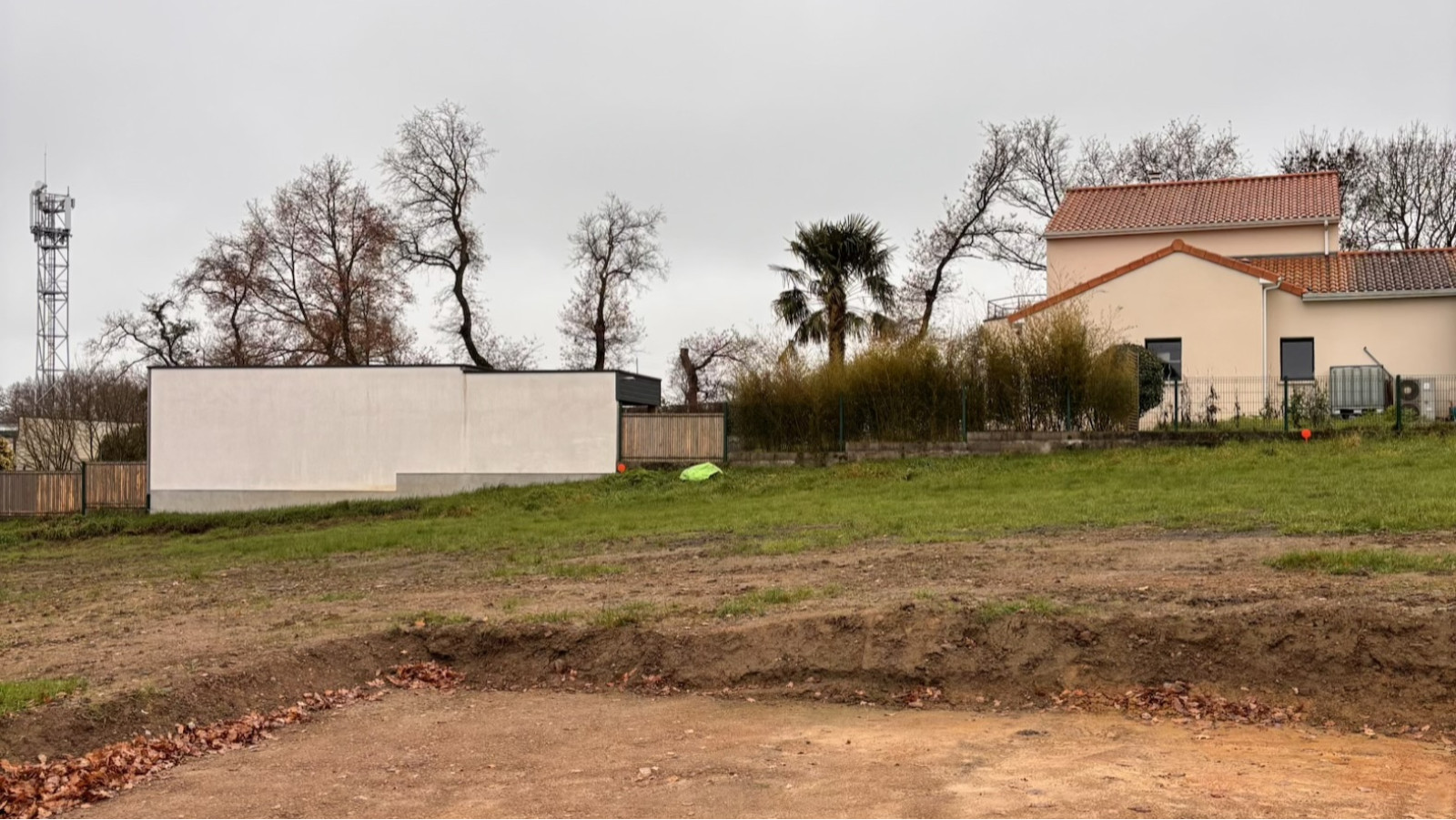 Terrain constructible de 349m2 à Mauges-sur-Loire/ image 1