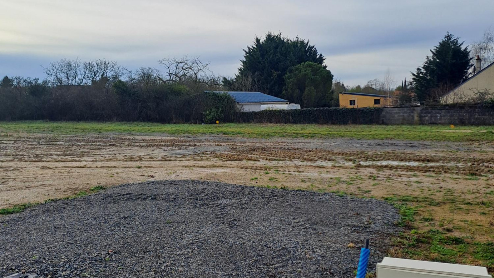 Terrain constructible de 573m2 à Bellevigne-en-Layon/ image 1