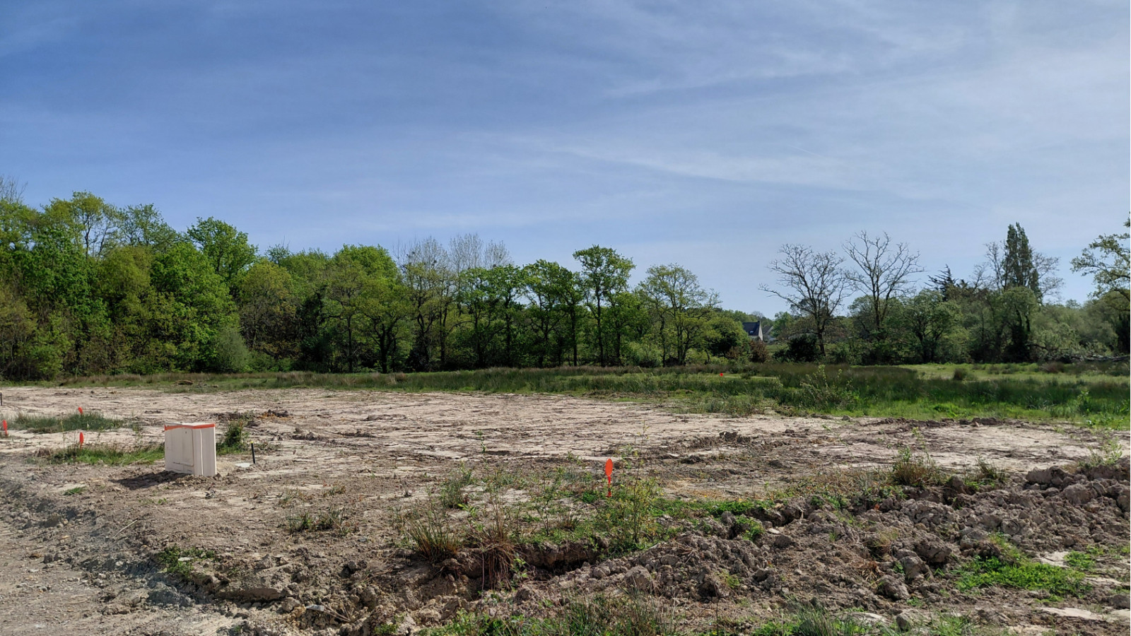 Terrain constructible de 301m2 à Riantec/ image 1