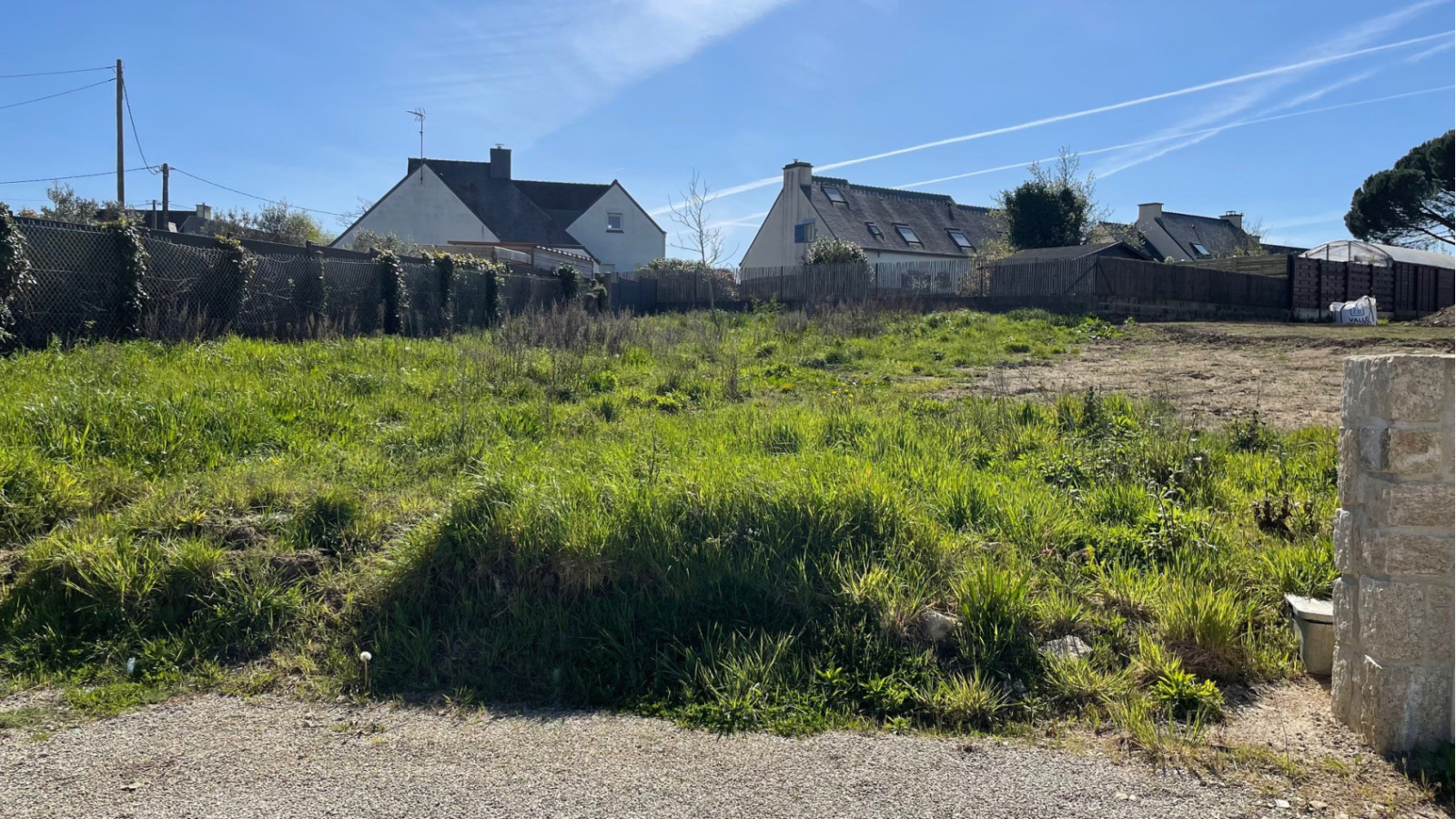 Terrain constructible de 434m2 à Belz/ image 1