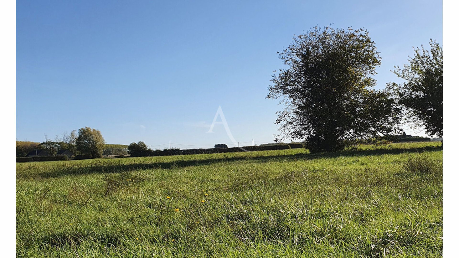 Terrain constructible de 420m2 à Cinq-Mars-la-Pile/ image 1