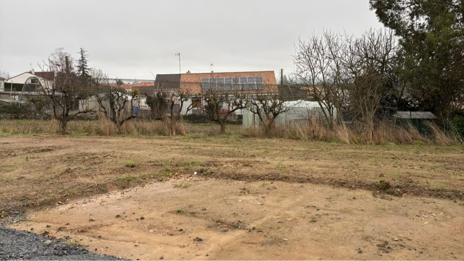 Terrain constructible de 397m2 à Mauges-sur-Loire/ image 1