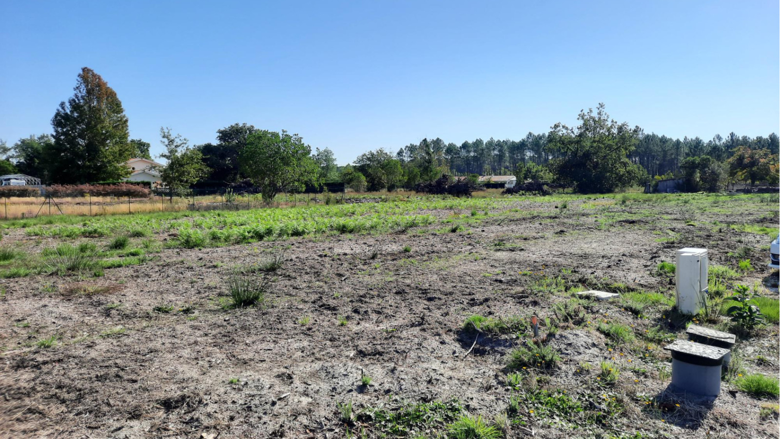 Terrain constructible de 435m2 à Hourtin/ image 1