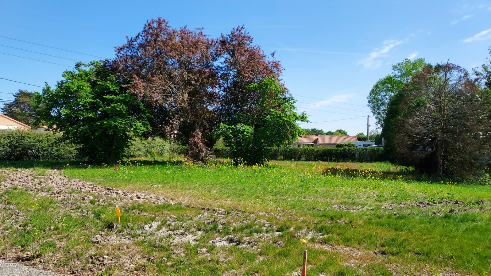 Terrain constructible de 367m2 à La Roche-Blanche/ image 1