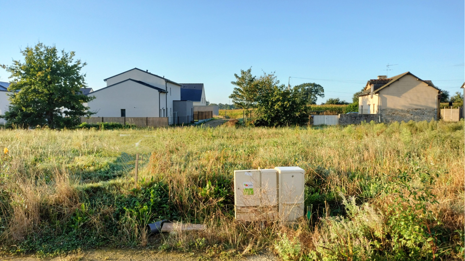 Terrain constructible de 220m2 à Saint-Symphorien/ image 1
