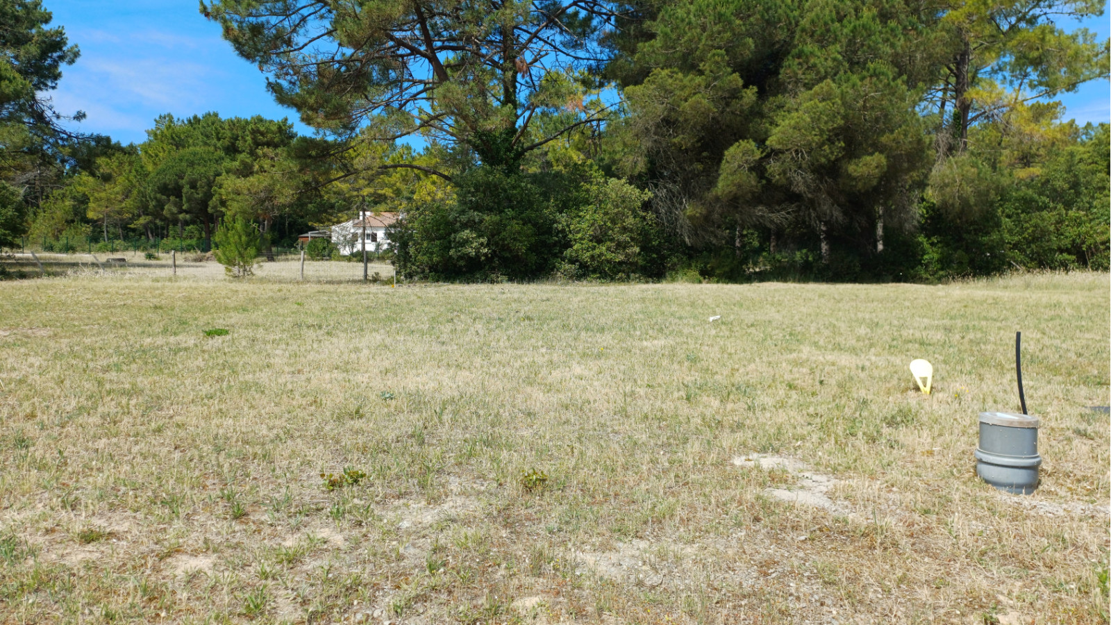 Terrain constructible de 391m2 à Challans/ image 1