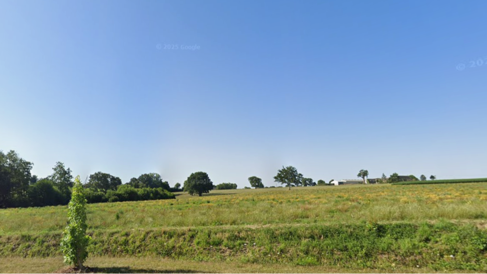 Terrain constructible de 267m2 à Argentré-du-Plessis/ image 1