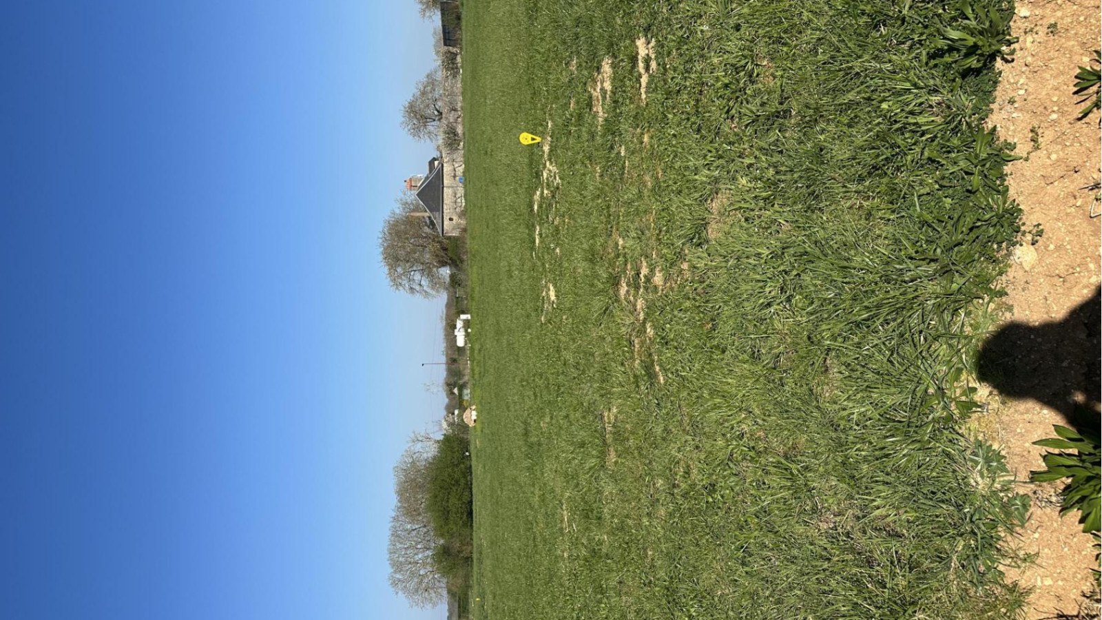 Terrain constructible de 564m2 à Saint-Augustin-des-Bois/ image 1