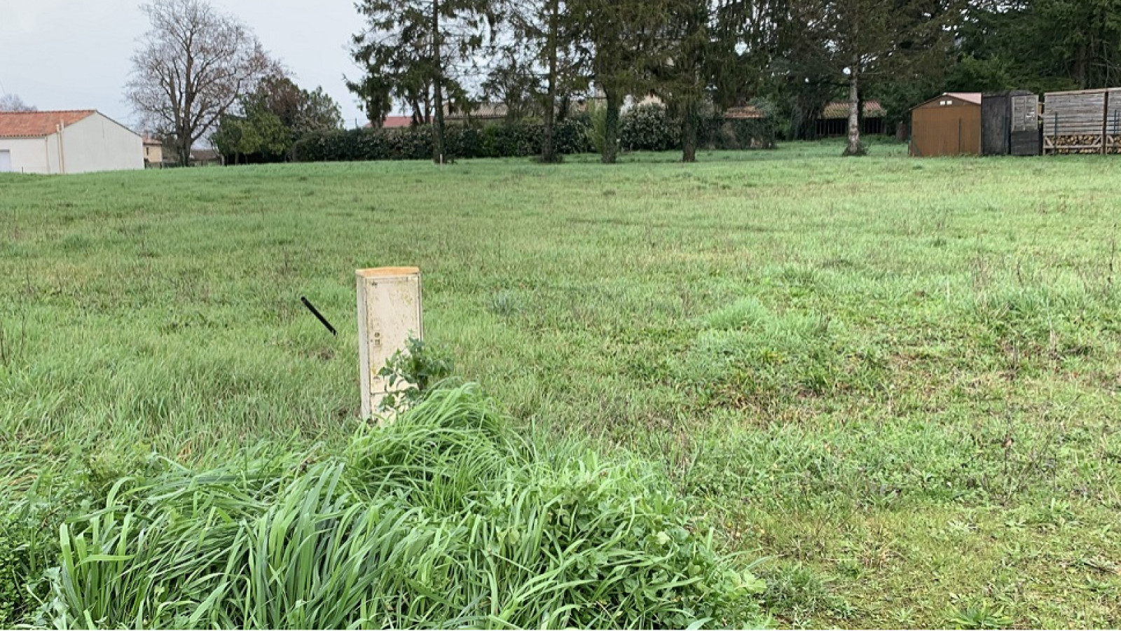 Terrain constructible de 649m2 à Podensac/ image 1