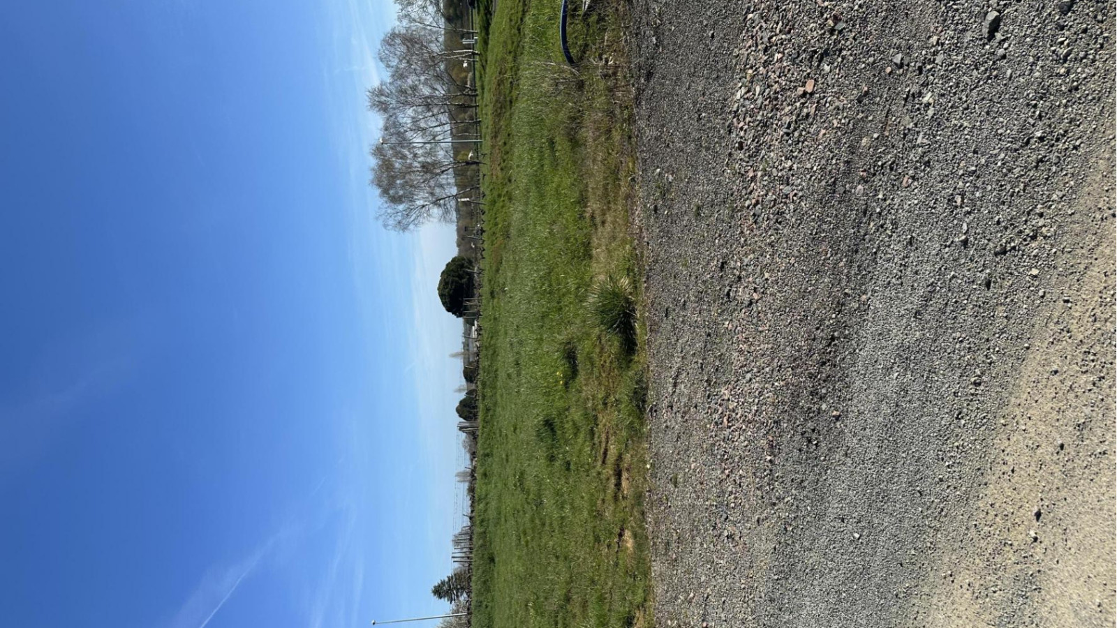Terrain constructible de 474m2 à Ingrandes-le-Fresne-sur-Loire/ image 1