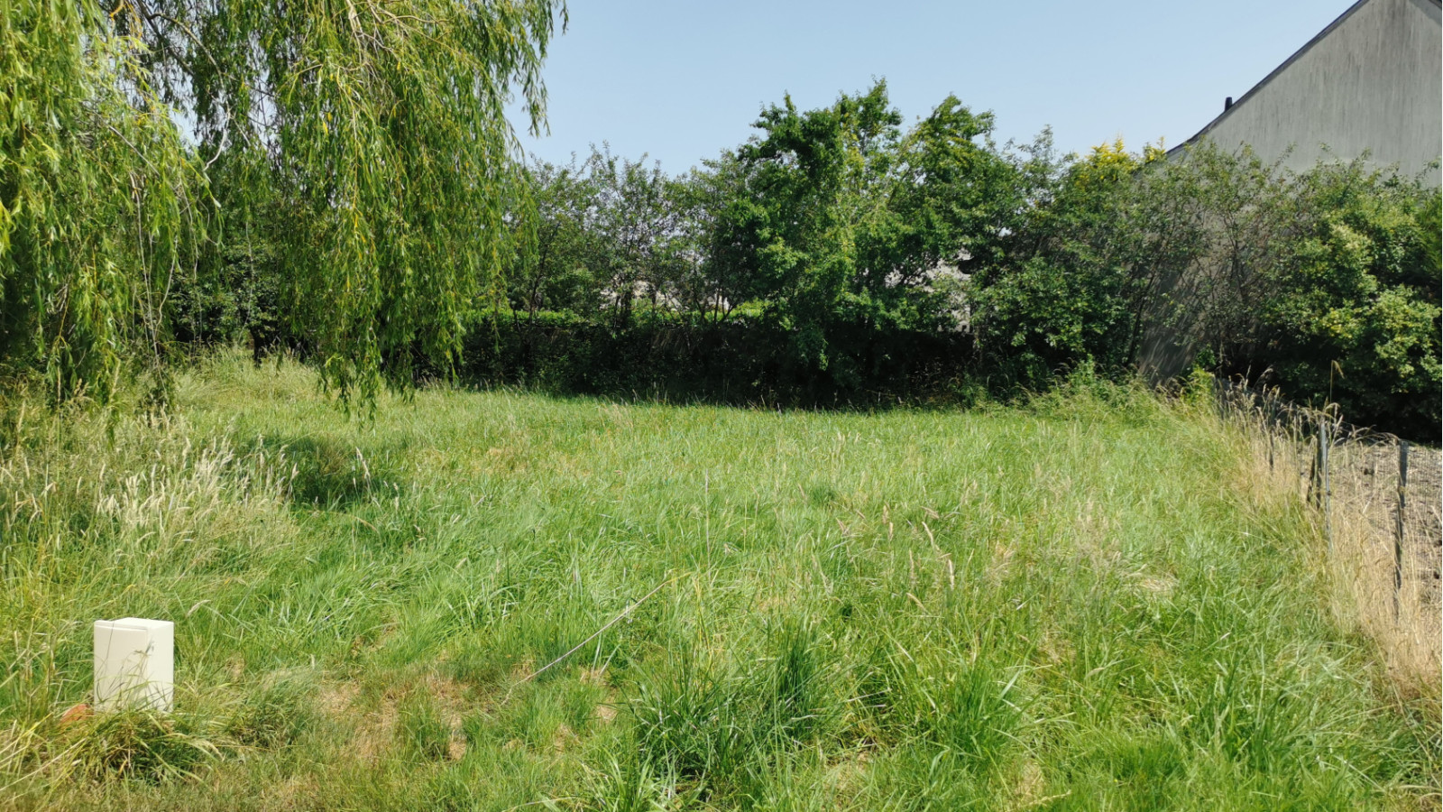 Terrain constructible de 886m2 à Savonnières/ image 1
