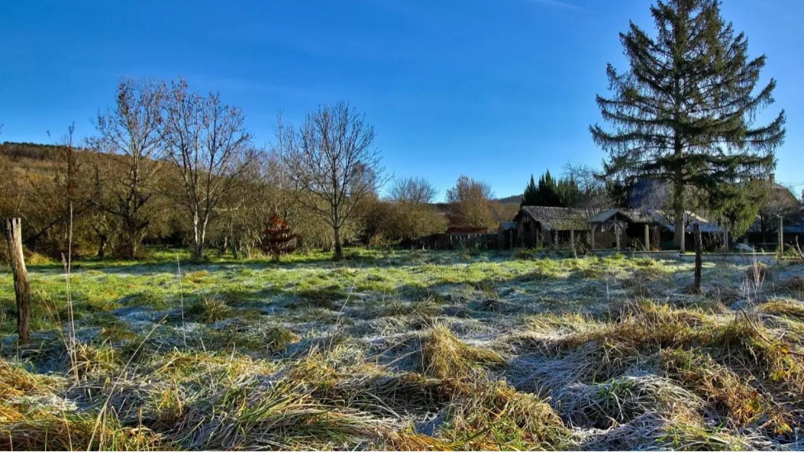 Terrain constructible de 4300m2 à Blaisy-Bas/ image 1