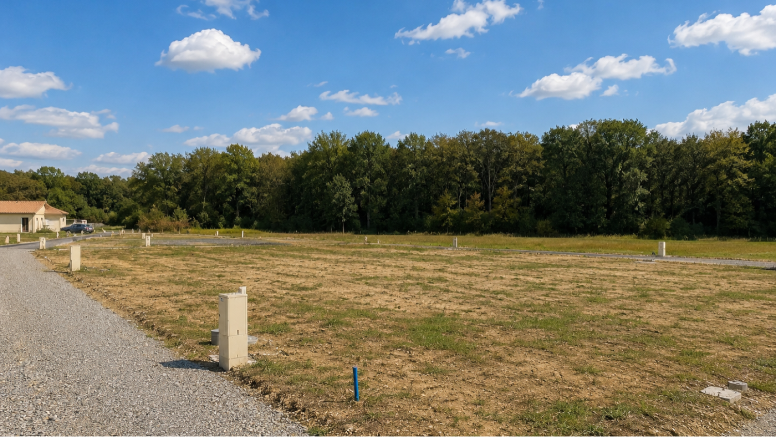 Terrain constructible de 472m2 à Magescq/ image 1