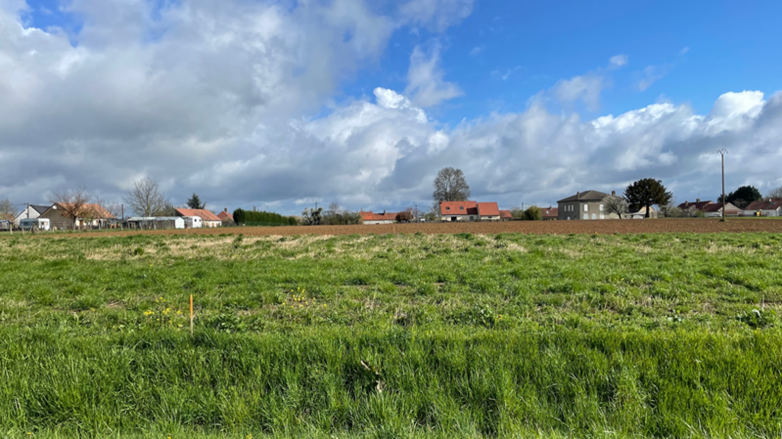 Terrain constructible de 818m2 à Labergement-lès-Seurre/ image 1