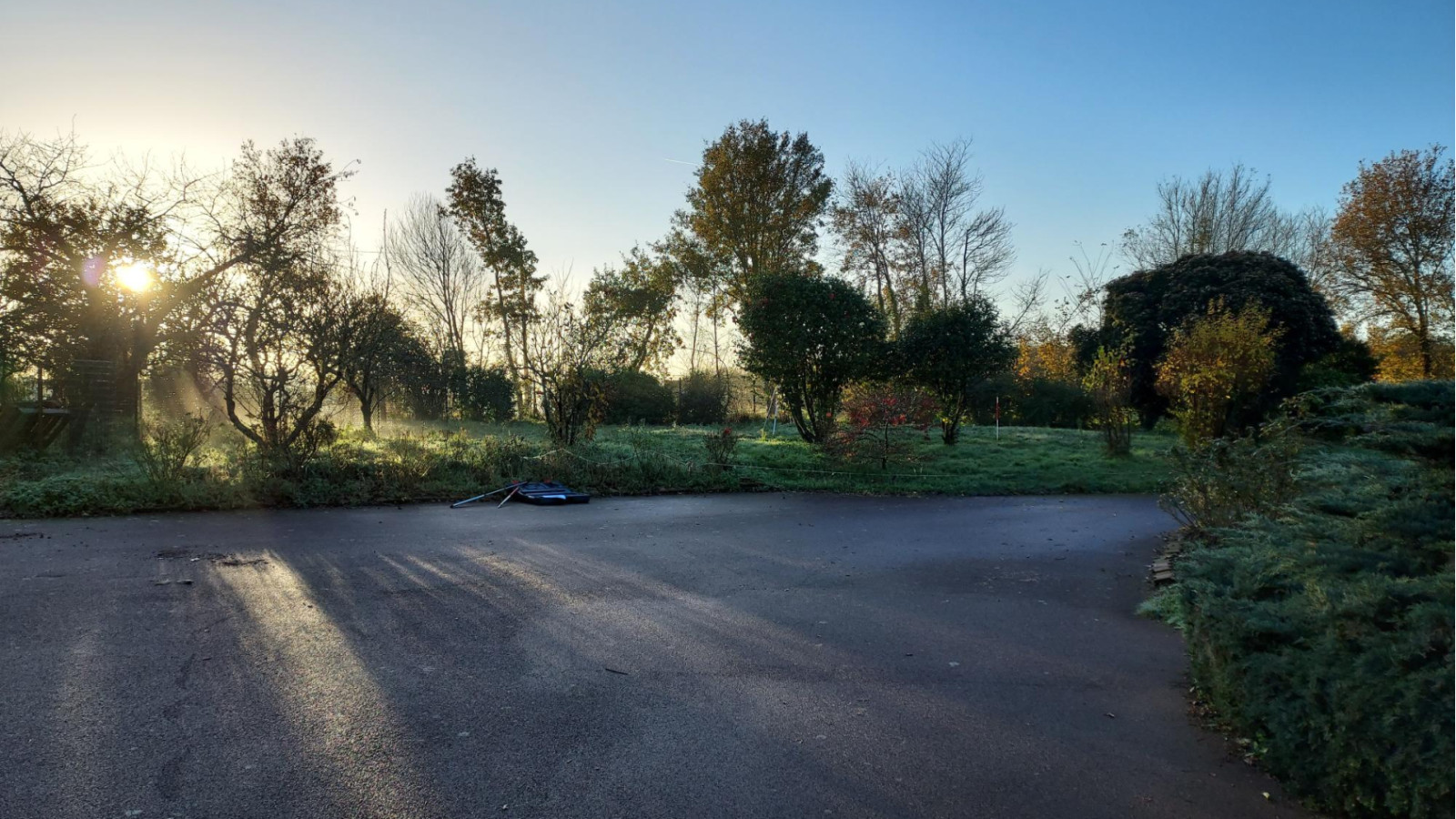 Terrain constructible de 326m2 à Hédé-Bazouges/ image 1
