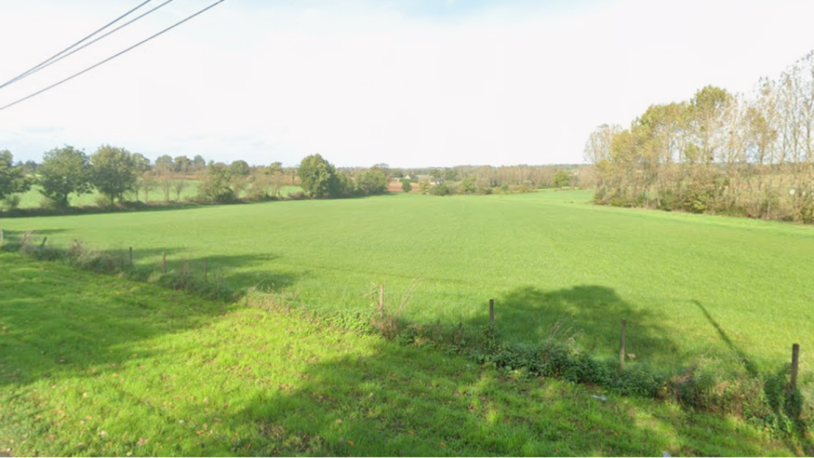 Terrain constructible de 350m2 à Andouillé-Neuville/ image 1