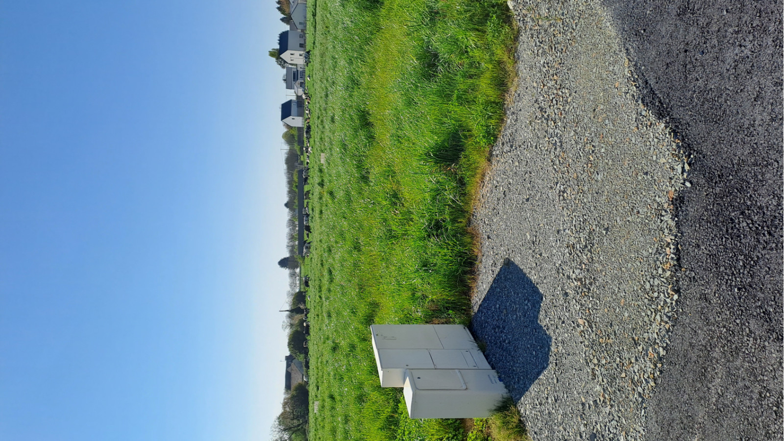 Terrain constructible de 383m2 à Essé/ image 1