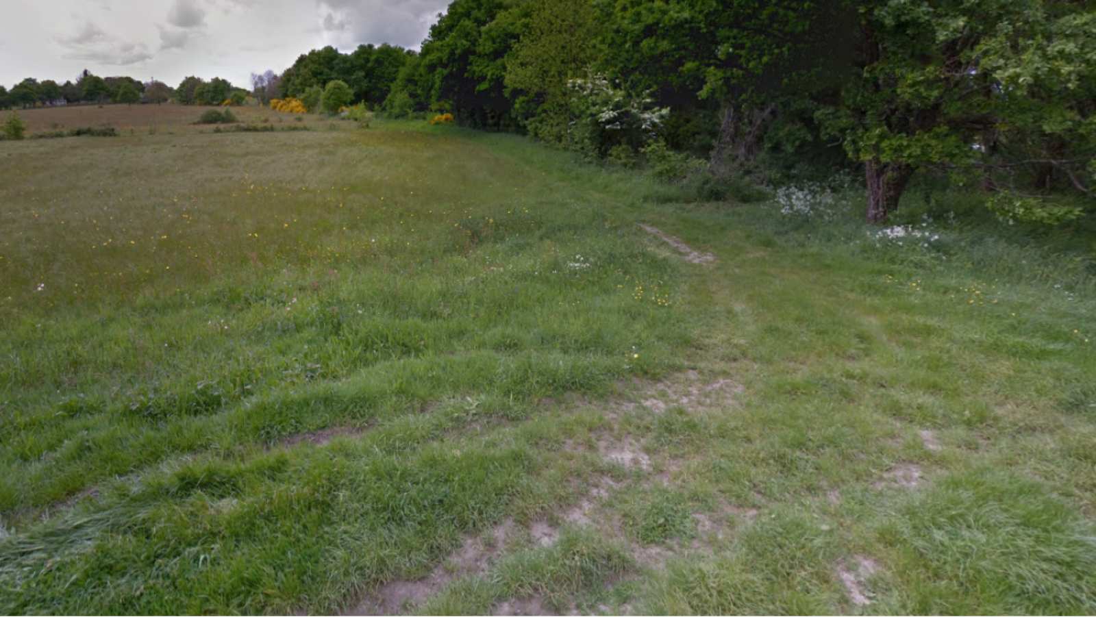 Terrain constructible de 630m2 à Mouzeil/ image 1