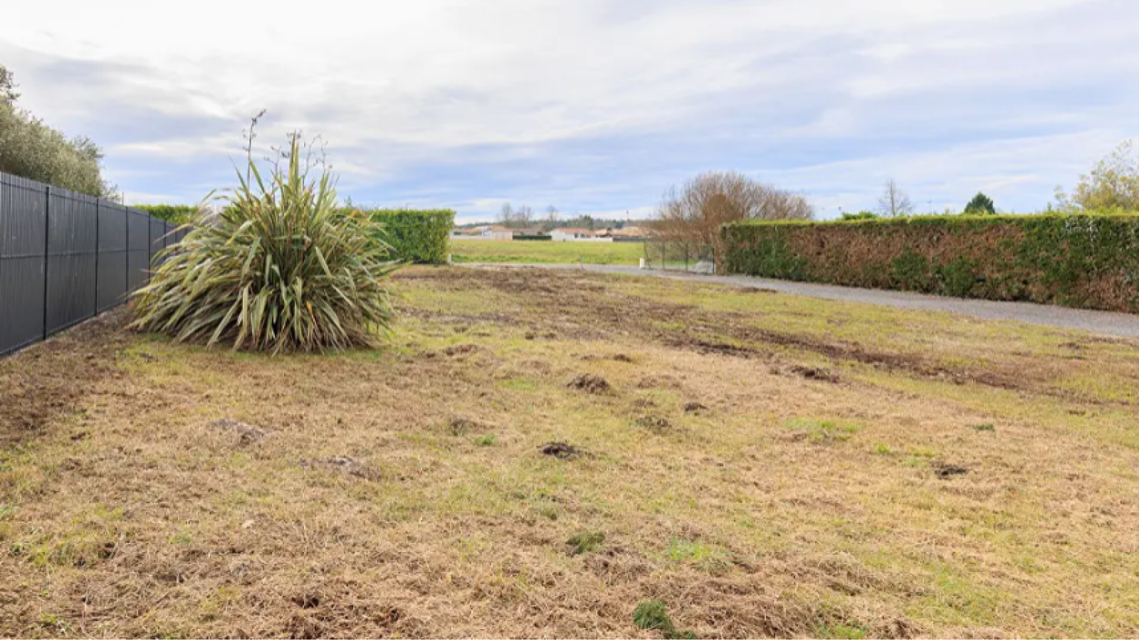 Terrain constructible de 739m2 à Biscarrosse/ image 1