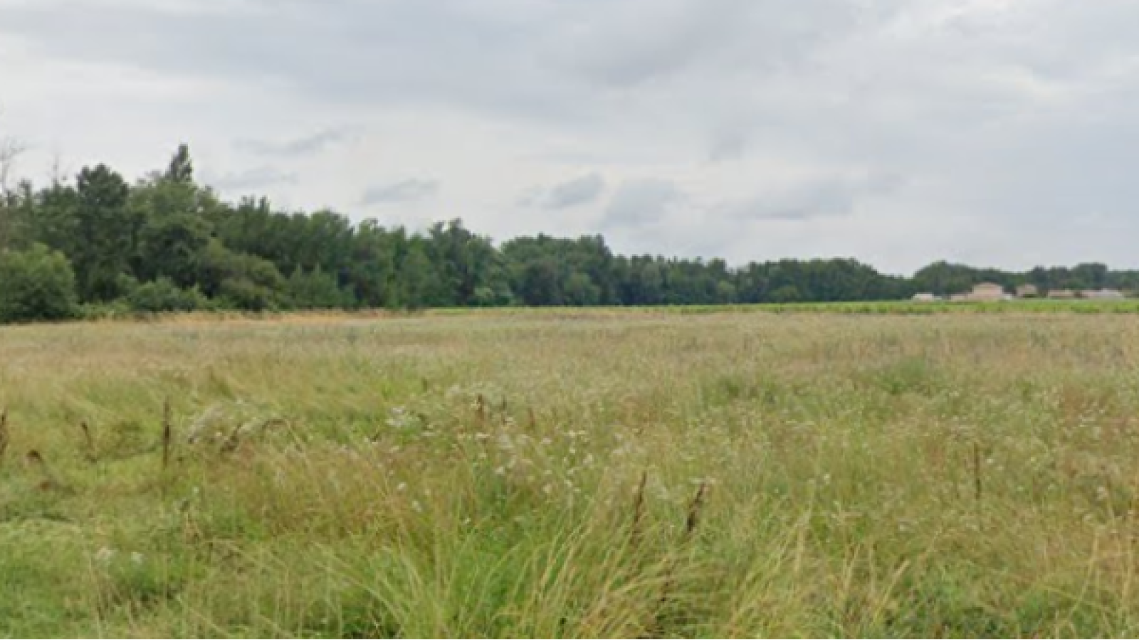 Terrain constructible de 805m2 à Sallebœuf/ image 1