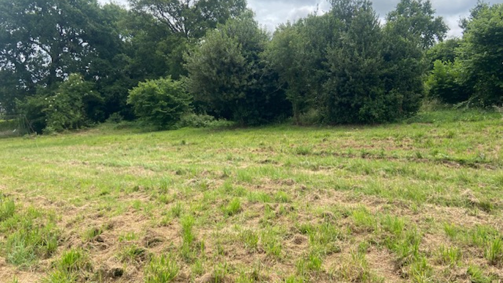 Terrain constructible de 310m2 à Saint-Nicolas-de-Redon/ image 1