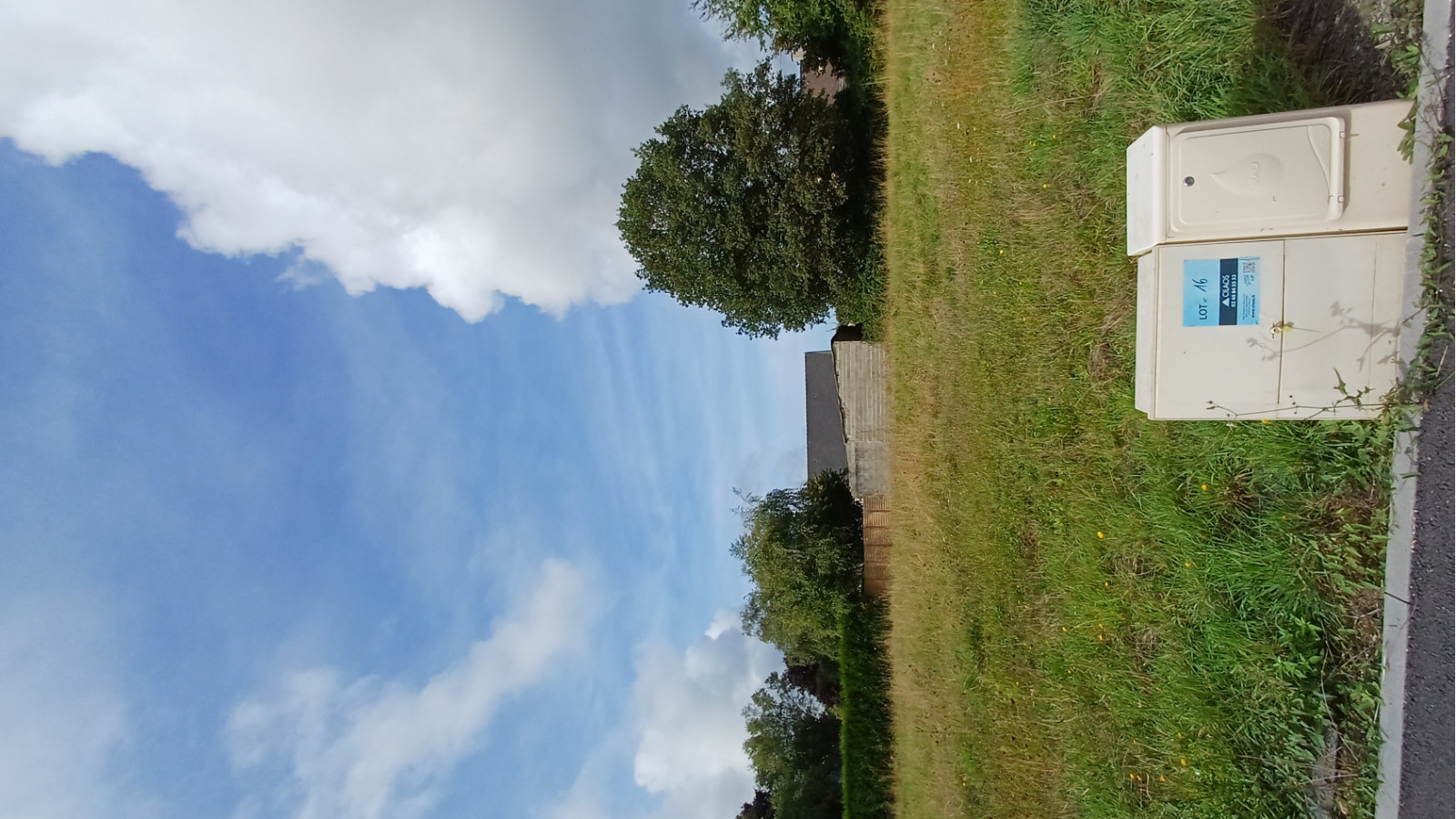 Terrain constructible de 400m2 à Saint-Mars-du-Désert/ image 1