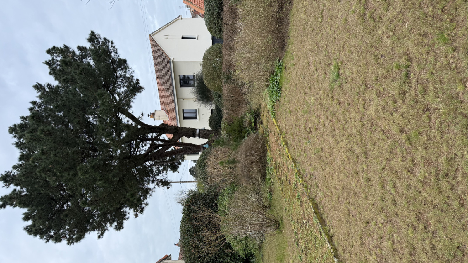 Terrain constructible de 535m2 à Saint-Viaud/ image 1