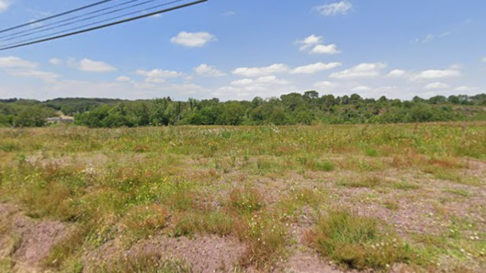 Terrain constructible de 380m2 à Saint-Thurial/ image 1