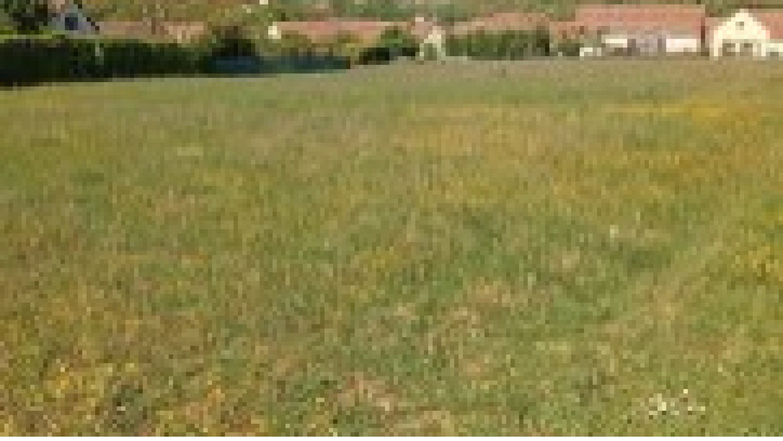 Terrain constructible de 740m2 à Escolives-Sainte-Camille/ image 1