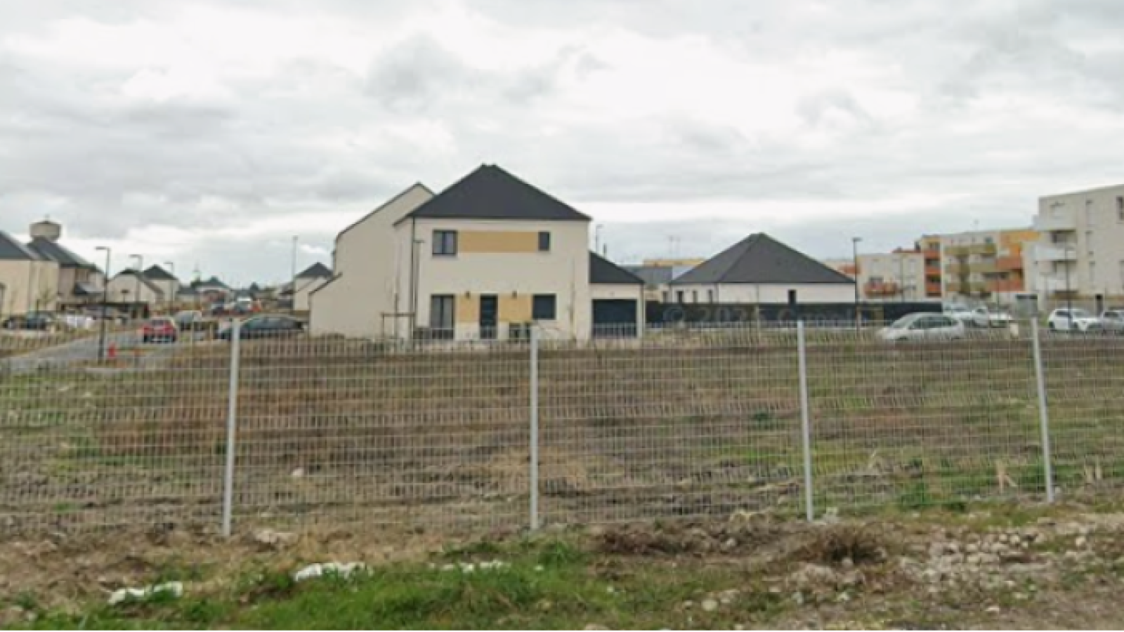 Terrain constructible de 425m2 à La Chapelle-Saint-Mesmin/ image 1