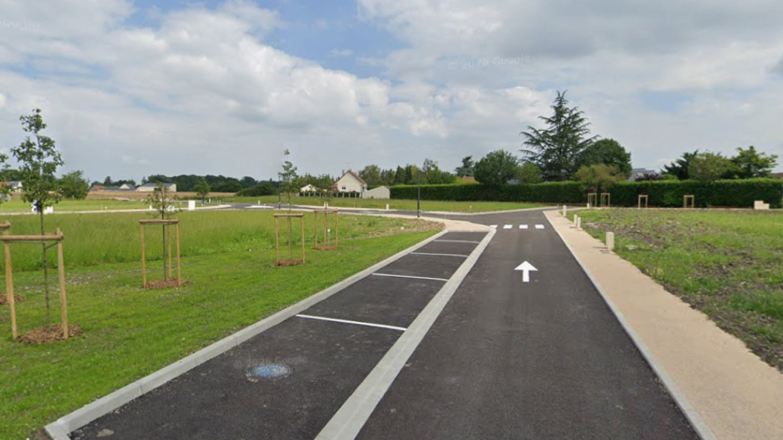 Terrain constructible de 405m2 à Huisseau-sur-Mauves/ image 1