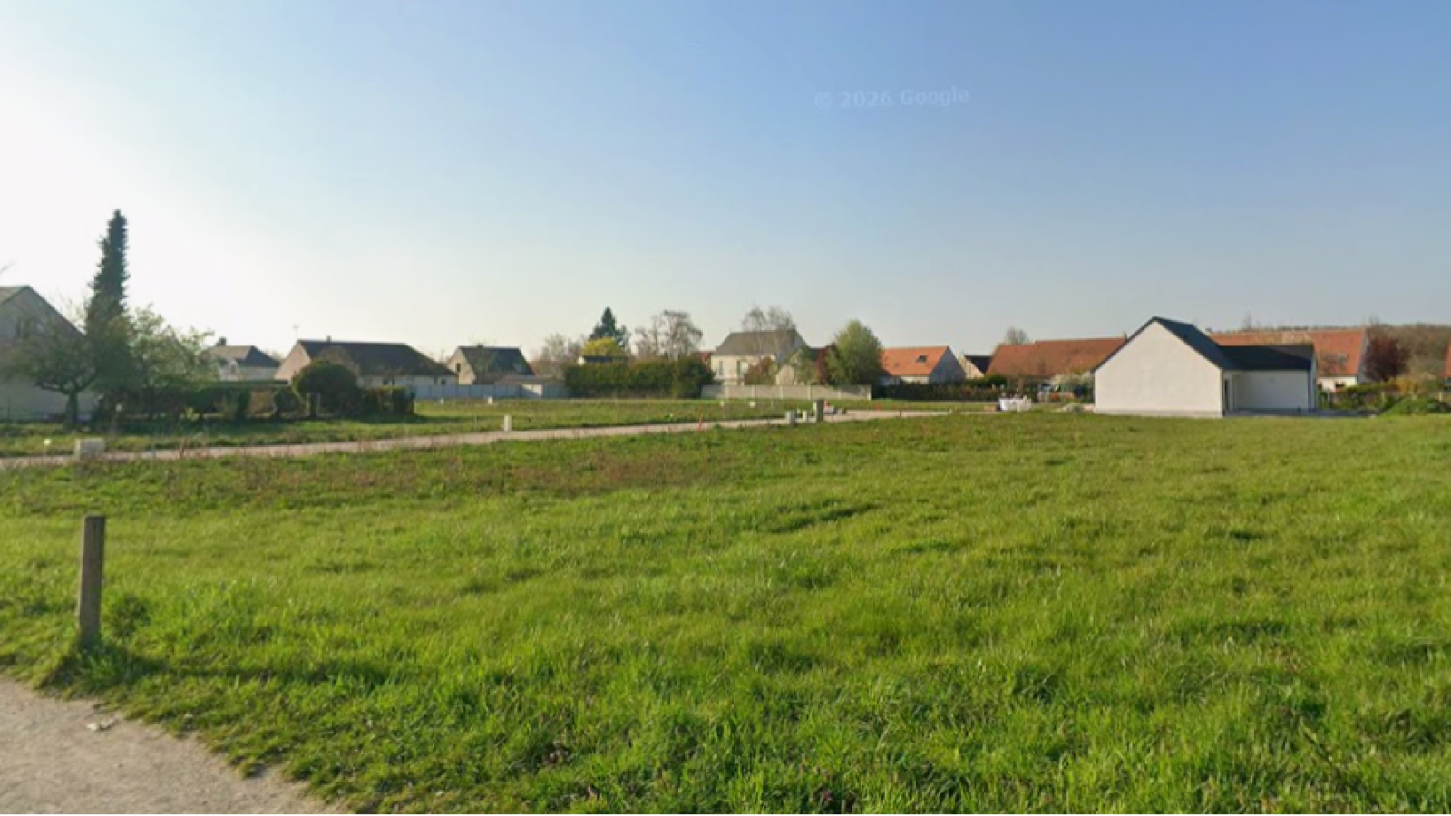 Terrain constructible de 709m2 à Cercottes/ image 1