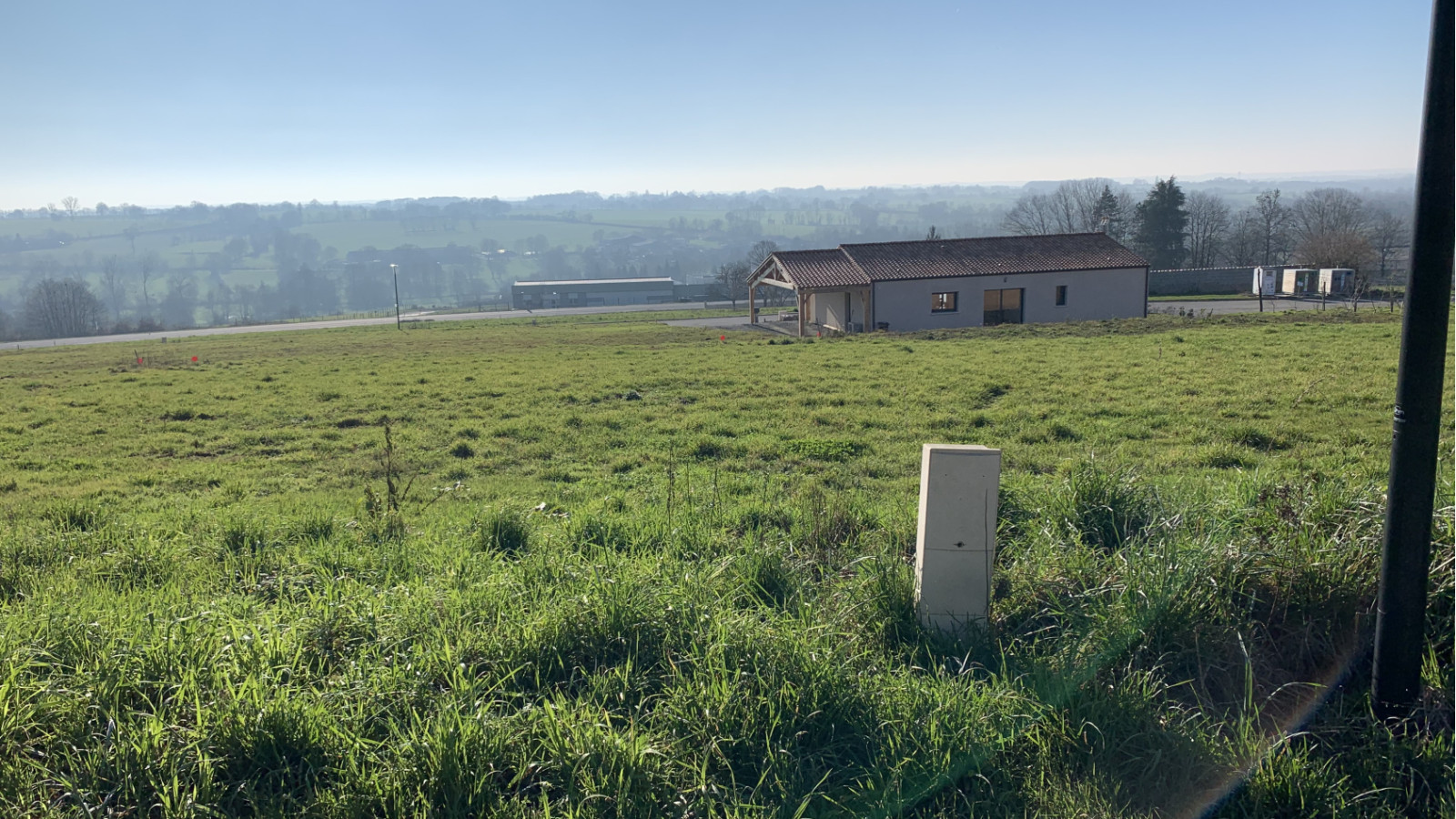 Terrain constructible de 567m2 à Grand'Landes/ image 1