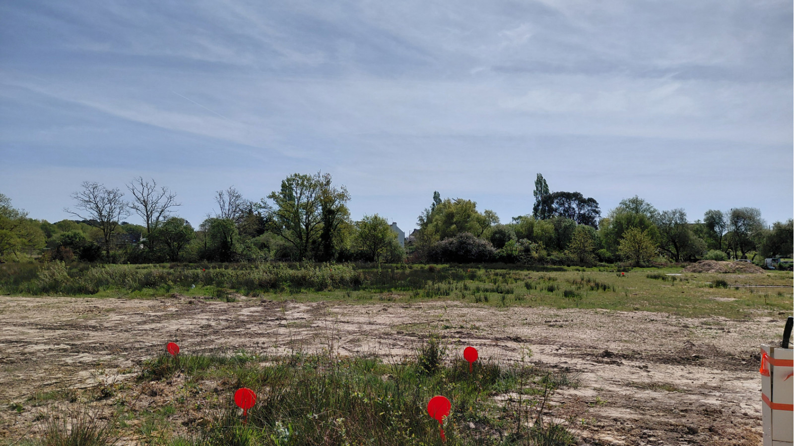 Terrain constructible de 395m2 à Riantec/ image 1