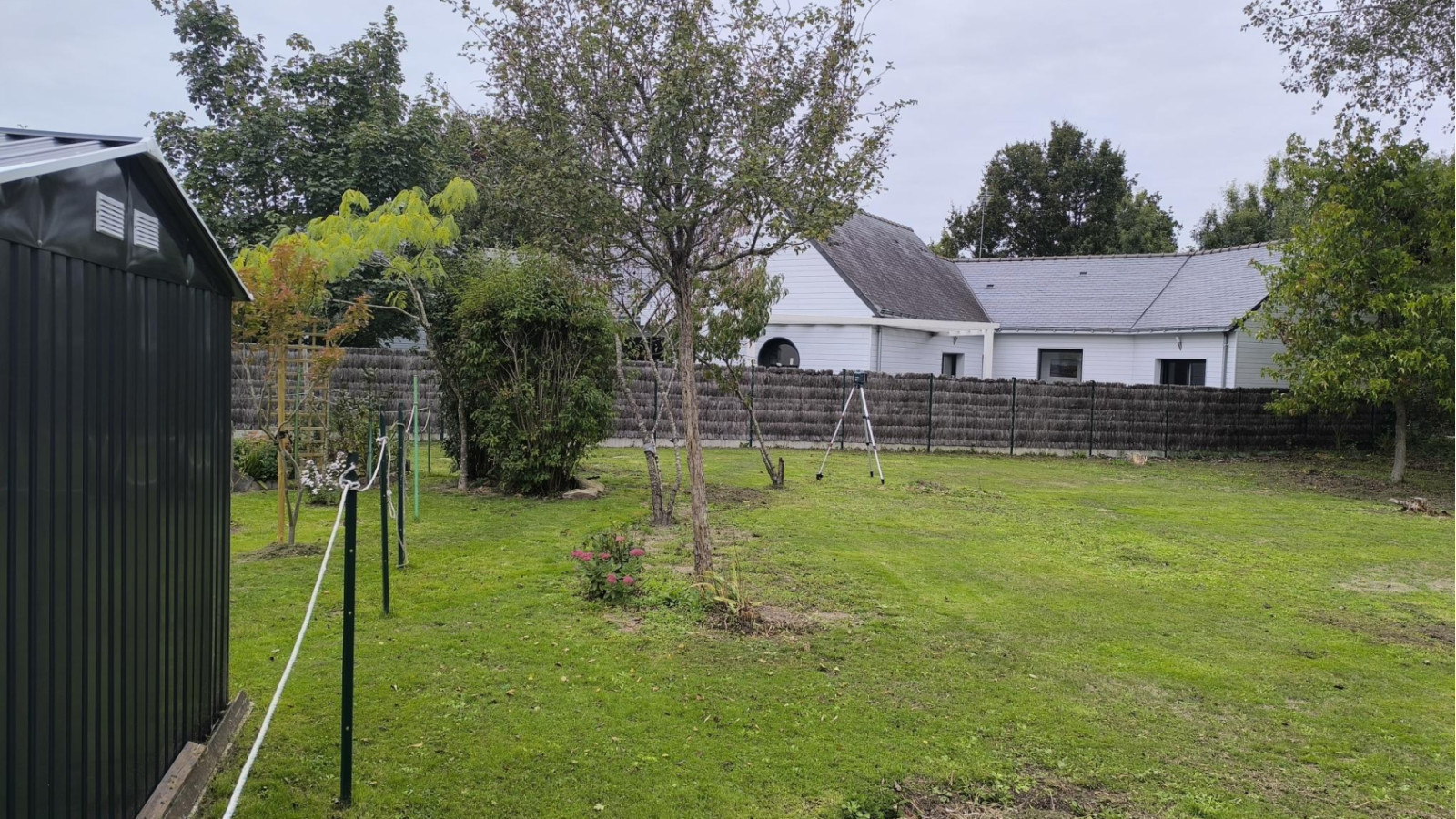 Terrain constructible de 270m2 à Saint-Molf/ image 1