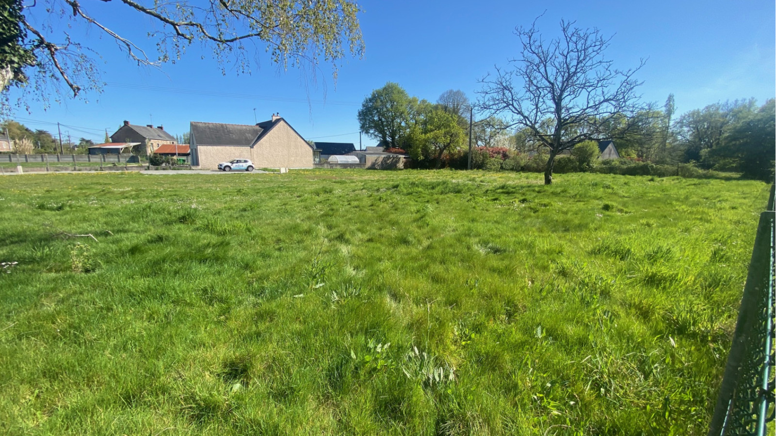 Terrain constructible de 1351m2 à Pontchâteau/ image 1