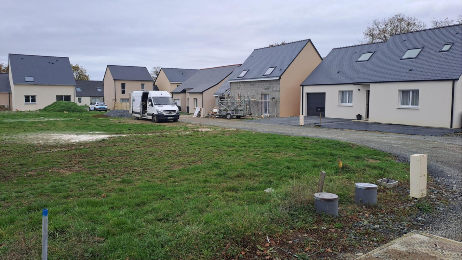 Terrain constructible de 495m2 à Saint-Augustin-des-Bois/ image 1