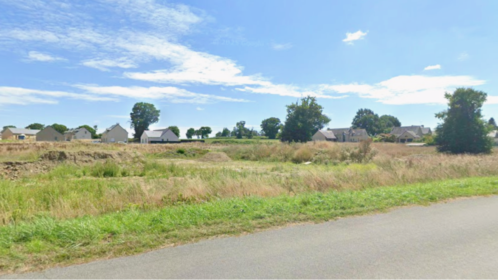 Terrain constructible de 341m2 à Dol-de-Bretagne/ image 1